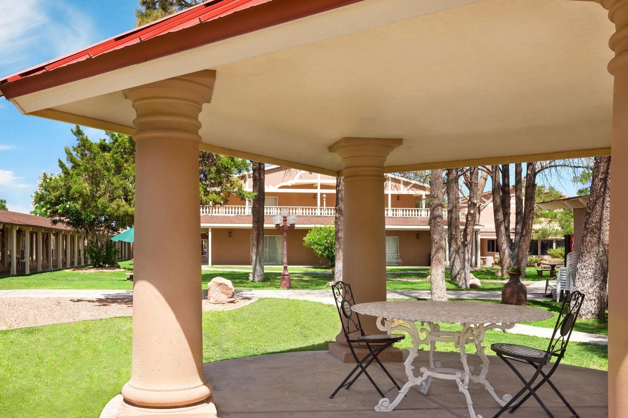 Inn At Rio Rancho Hotel Exterior foto